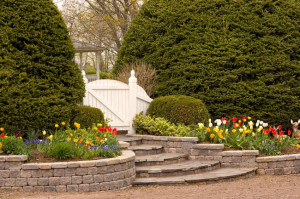 InvoGreen provides Residential Retaining Wall services in St. Louis, MO.